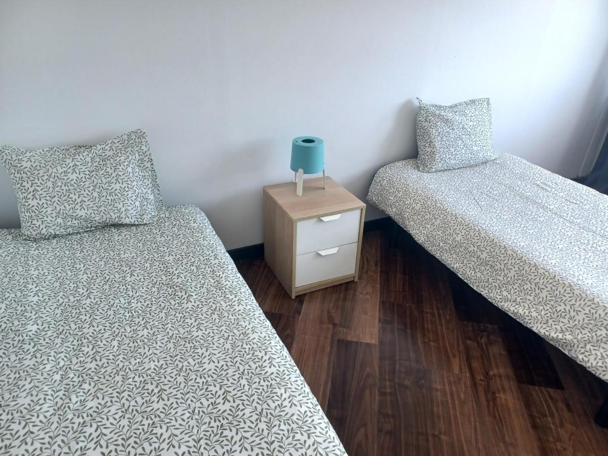 Twin Room,1407434546:JPEG