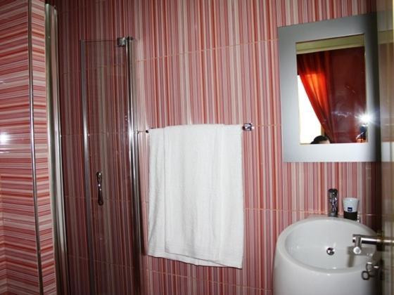 Triple Room,15991367:JPEG