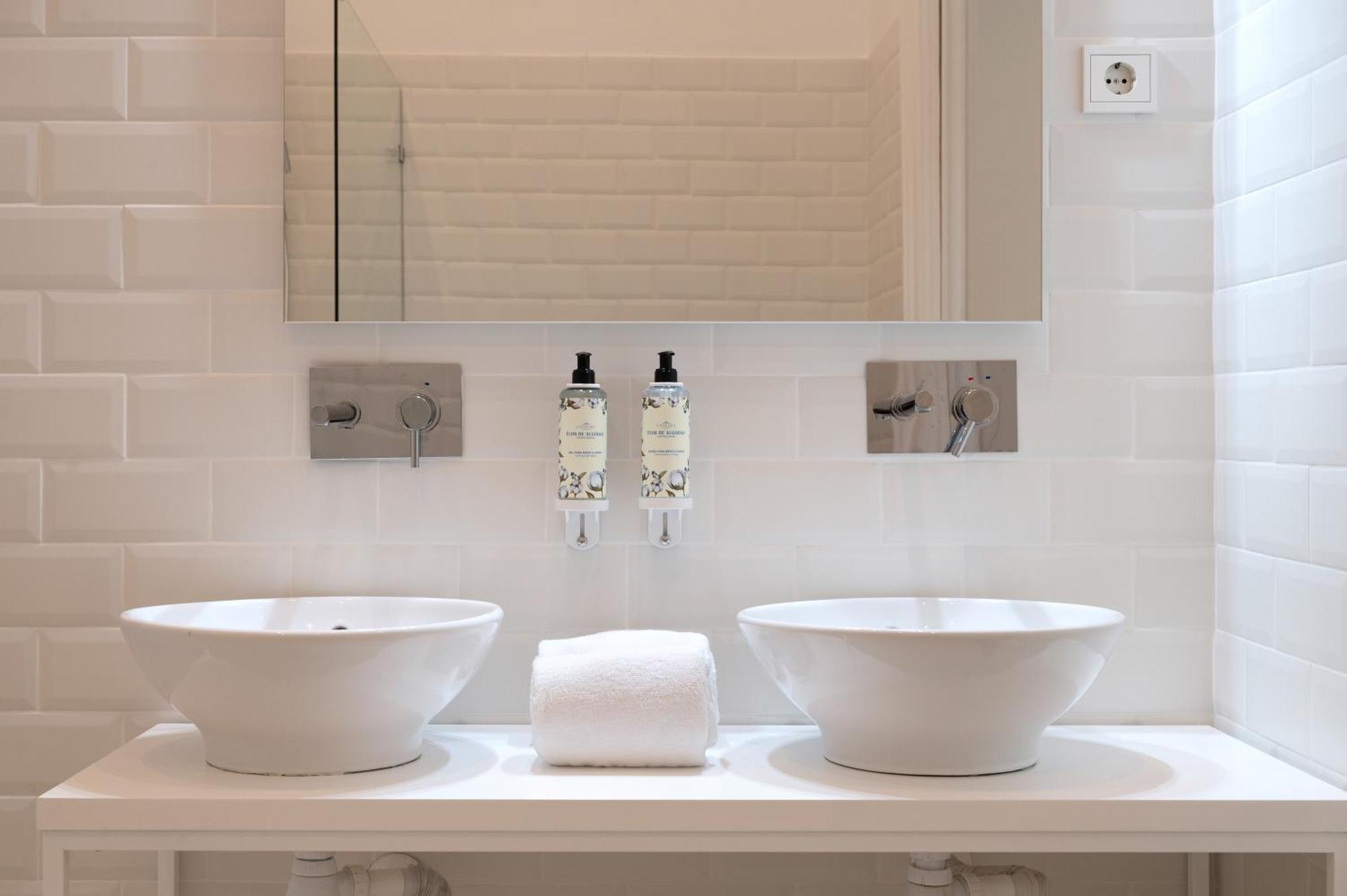 Deluxe Double or Triple Suite Street View