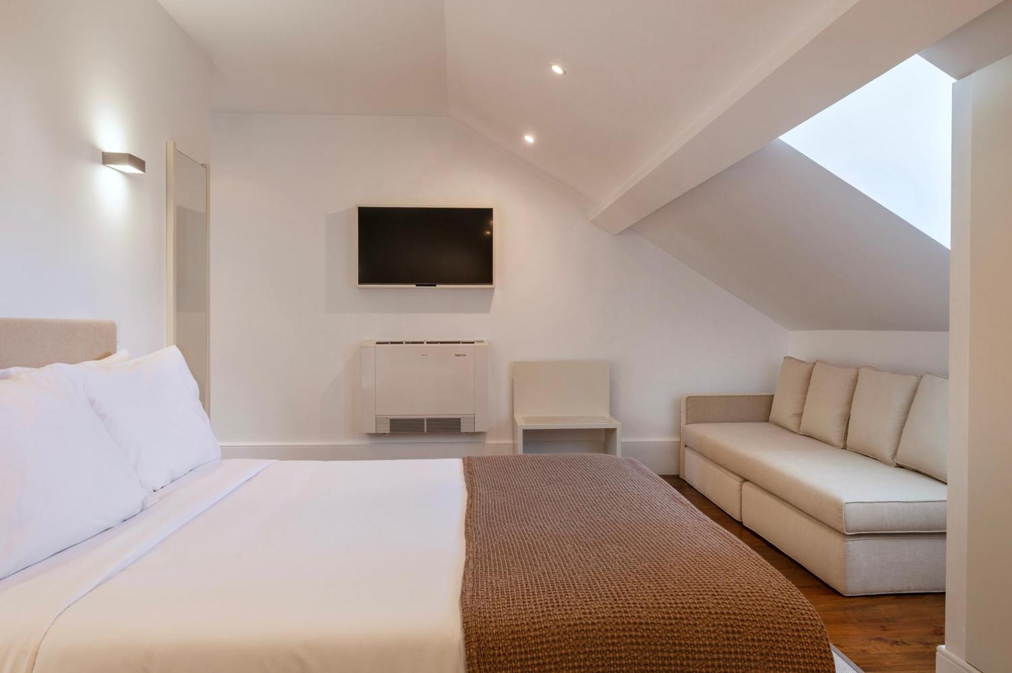 Premium Double or Triple Room Garden View