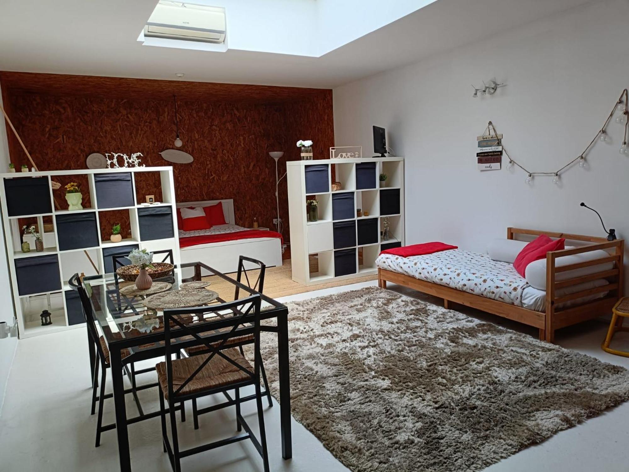 Family Studio,1697189396:JPEG