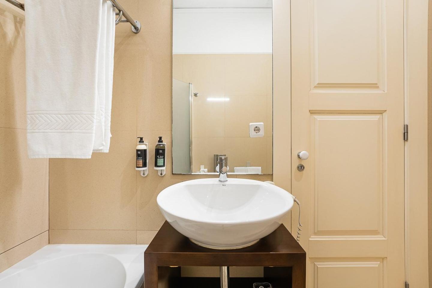 Suite com 2 Quartos