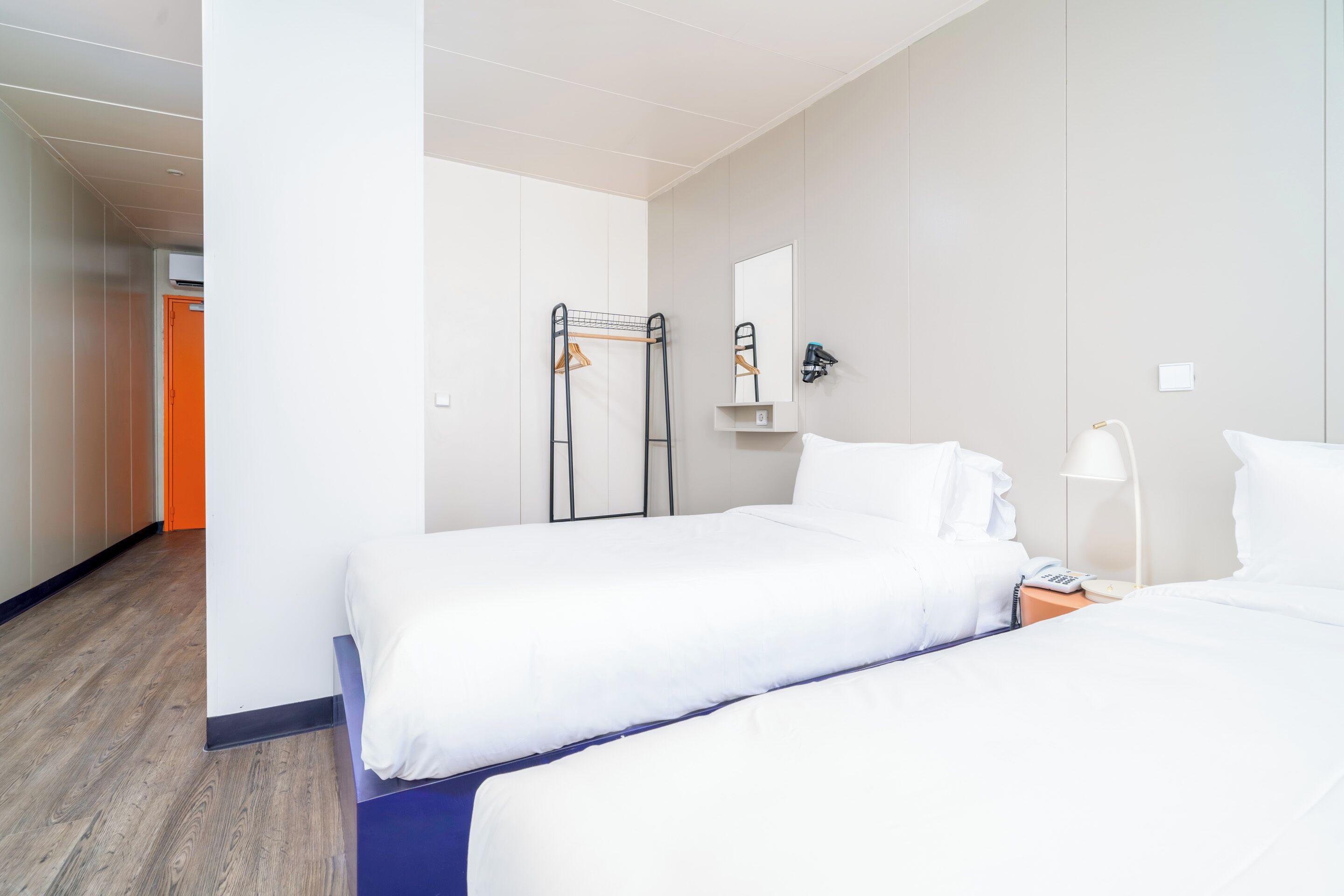Comfort Twin Room