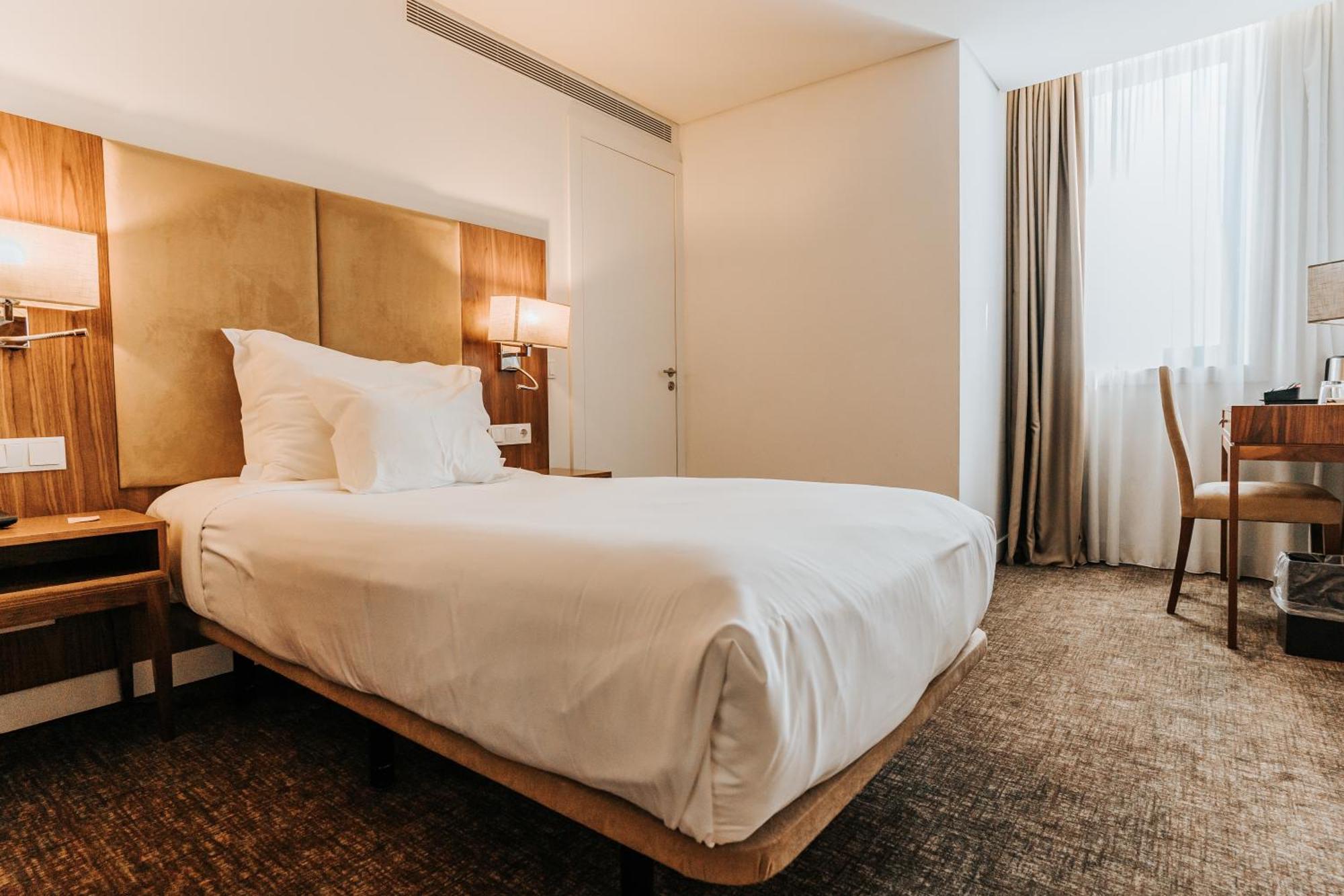 Standard Single Room,1765913871:JPEG