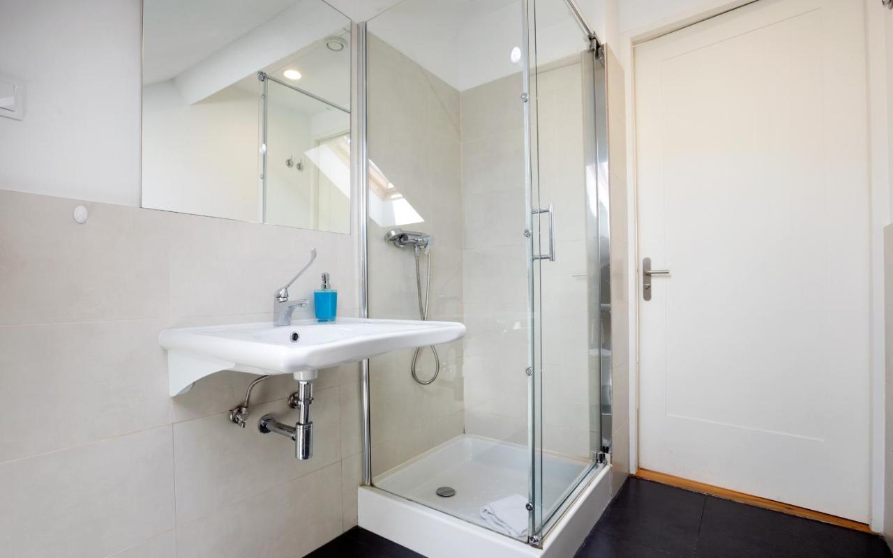 Twin Room Shared Toilet