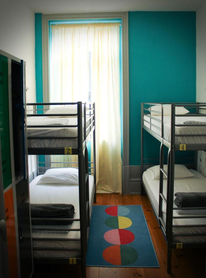Bed 4-Bed Mixed Dormitory Room