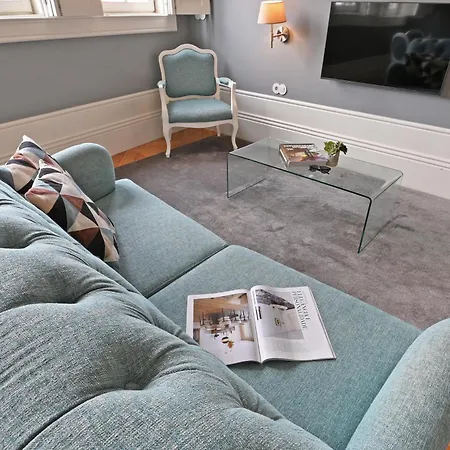 Villa Mouzinho By On Apartments-2